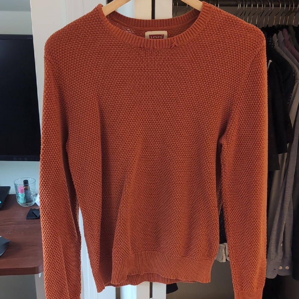Levi's Men's Rust Crewneck Sweater